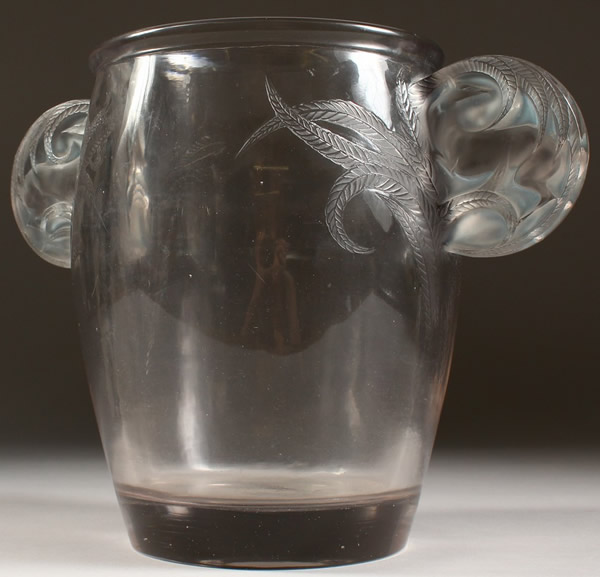 R. Lalique Yvelines Vase
