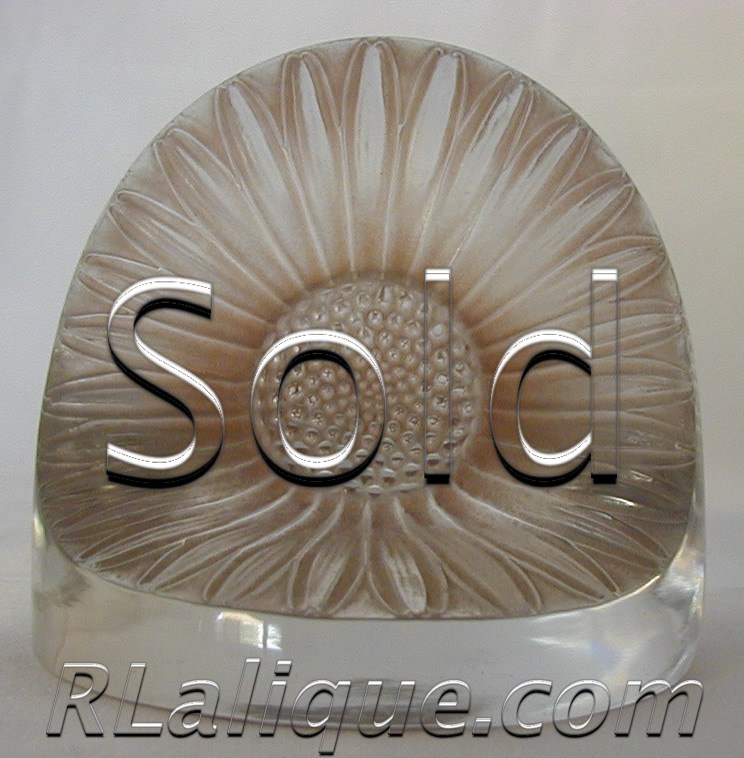 Rene Lalique Paperweights Double Marguerite