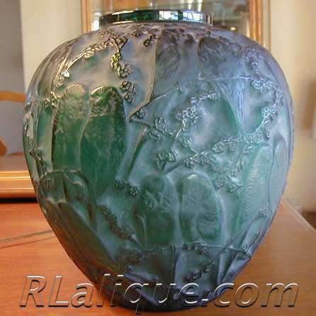 Rene Lalique Vase Perruches