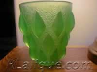 R Lalique Rampillon Vase